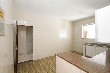 Casa para alugar com 473m², 3 quartos e 3 vagasCozinha