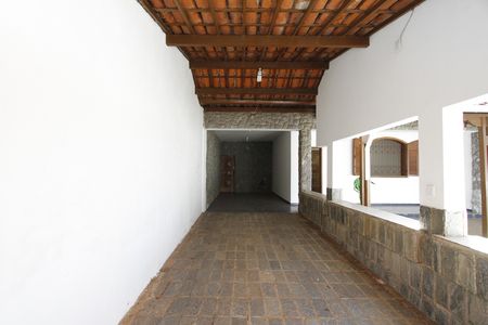Casa para alugar com 473m², 3 quartos e 3 vagasGaragem