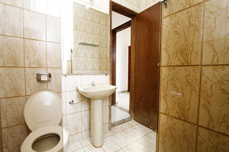 Casa para alugar com 473m², 3 quartos e 3 vagasBanheiro da Suíte