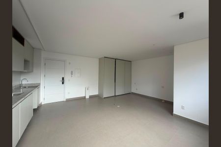 cozinha de apartamento à venda com 1 quarto, 40m² em Lourdes, Belo Horizonte