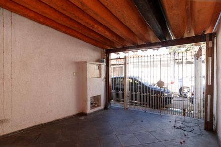 Casa à venda com 70m², 2 quartos e 1 vaga