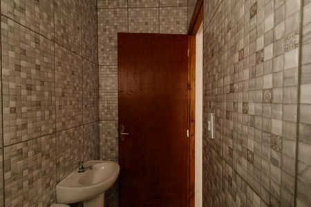 Casa à venda com 70m², 2 quartos e 1 vaga