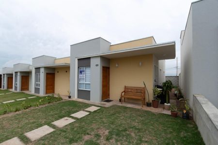Casa de condomínio para alugar com 59m², 2 quartos e 2 vagas
