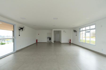 Casa de condomínio para alugar com 59m², 2 quartos e 2 vagas