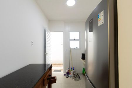 Casa de condomínio para alugar com 59m², 2 quartos e 2 vagas