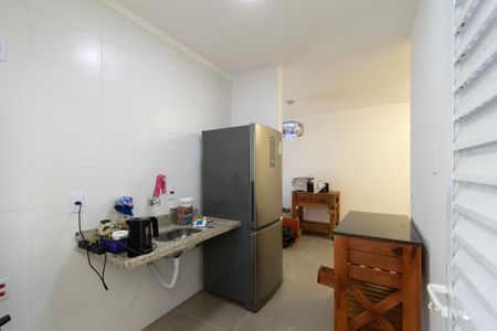 Casa de condomínio para alugar com 59m², 2 quartos e 2 vagas