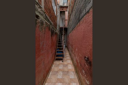 Casa à venda com 110m², 4 quartos e sem vagaCorredor