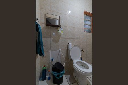 Casa à venda com 110m², 4 quartos e sem vagaCasa 2 - Banheiro 