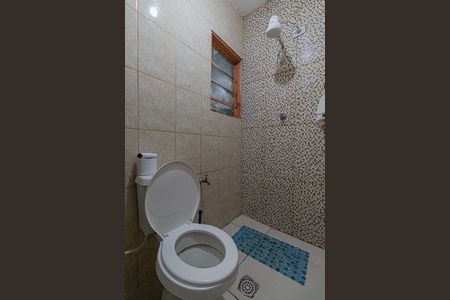Casa à venda com 110m², 4 quartos e sem vagaCasa 2 - Banheiro 