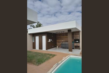 Área externa de casa para alugar com 3 quartos, 180m² em Sabaúna, Mogi das Cruzes