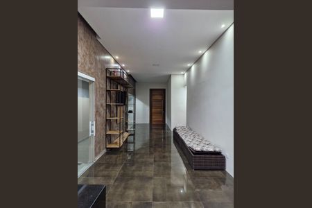 Sala de casa para alugar com 3 quartos, 180m² em Sabaúna, Mogi das Cruzes