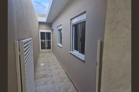 Área externa de casa para alugar com 3 quartos, 180m² em Sabaúna, Mogi das Cruzes