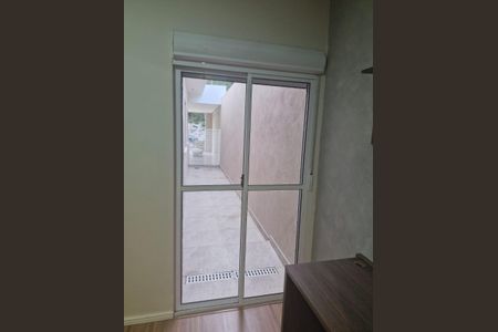 Casa para alugar com 180m², 3 quartos e 4 vagas Casa para alugar com 180m², 3 quartos e 4 vagasQuarto