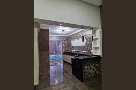 Casa para alugar com 180m², 3 quartos e 4 vagas Casa para alugar com 180m², 3 quartos e 4 vagasCozinha