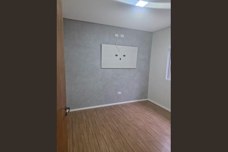 Casa para alugar com 180m², 3 quartos e 4 vagas Casa para alugar com 180m², 3 quartos e 4 vagasQuarto