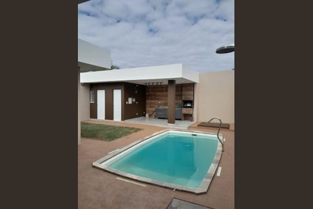 Casa para alugar com 180m², 3 quartos e 4 vagas Casa para alugar com 180m², 3 quartos e 4 vagasÁrea externa