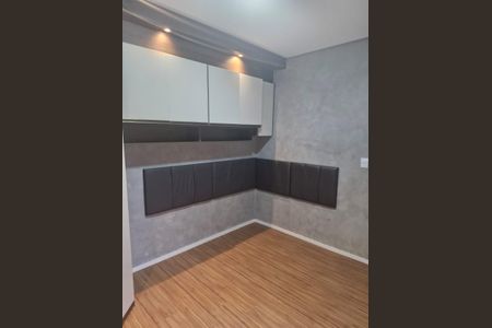 Casa para alugar com 180m², 3 quartos e 4 vagas Casa para alugar com 180m², 3 quartos e 4 vagasQuarto