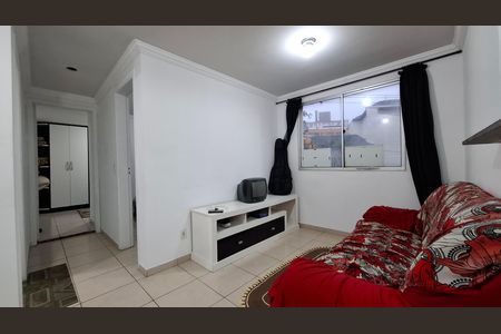 Sala de apartamento à venda com 2 quartos, 47m² em Parque Sao Vicente, Santo André