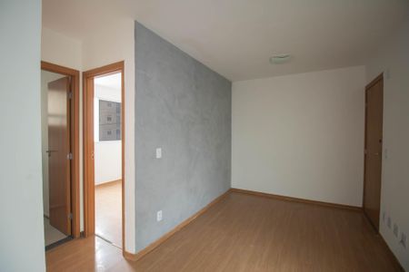 Sala de apartamento para alugar com 2 quartos, 45m² em Vila Lage, São Gonçalo