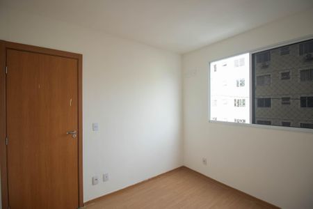 Quarto 1 de apartamento para alugar com 2 quartos, 45m² em Vila Lage, São Gonçalo