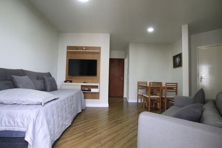 Apartamento para alugar com 1 quarto, 56m² em Aclimação, São Paulo