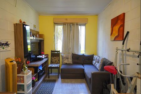 Sala de apartamento à venda com 2 quartos, 55m² em Vila Nova, Porto Alegre