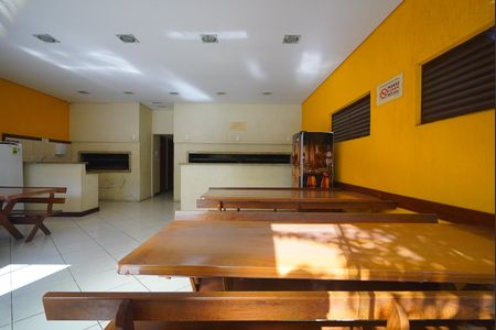 Área comum de apartamento à venda com 2 quartos, 55m² em Vila Nova, Porto Alegre