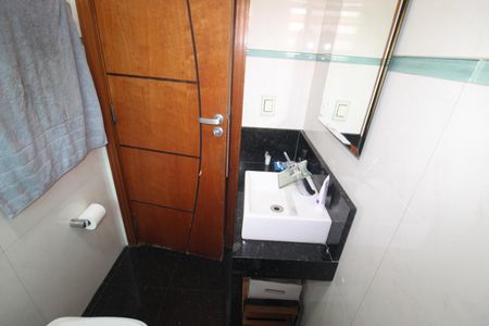 Banheiro de casa à venda com 4 quartos, 125m² em Jardim Peri, São Paulo