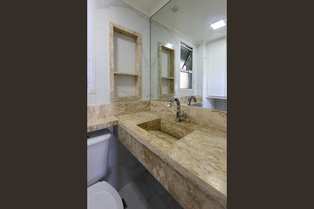 Apartamento para alugar com 68m², 2 quartos e 1 vaga Apartamento para alugar com 68m², 2 quartos e 1 vagaBanheiro
