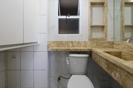 Apartamento para alugar com 68m², 2 quartos e 1 vaga Apartamento para alugar com 68m², 2 quartos e 1 vagaBanheiro