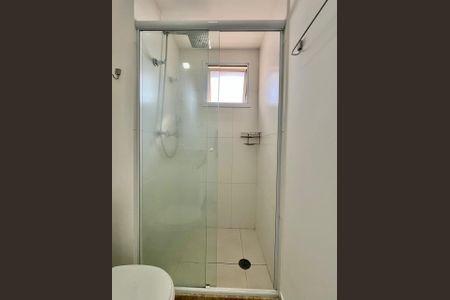 Apartamento para alugar com 73m², 2 quartos e 1 vaga Apartamento para alugar com 73m², 2 quartos e 1 vagaBanheiro da Suíte