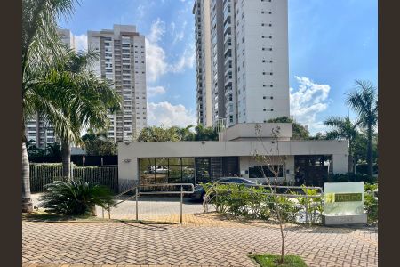 Fachada e portaria de apartamento para alugar com 2 quartos, 73m² em Fazenda Santa Cândida, Campinas
