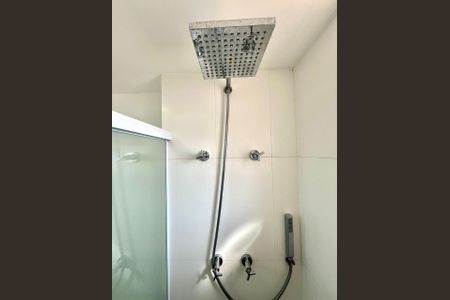 Apartamento para alugar com 73m², 2 quartos e 1 vaga Apartamento para alugar com 73m², 2 quartos e 1 vagaBanheiro da Suíte