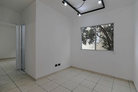 Apartamento para alugar com 55m², 2 quartos e 1 vagaSala