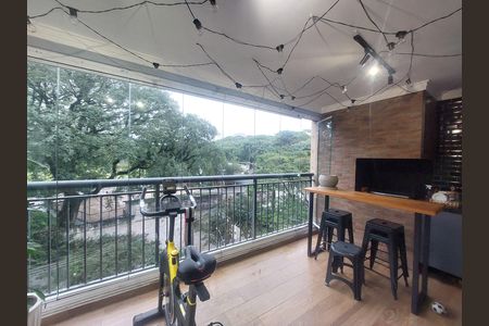 Apartamento à venda com 75m², 2 quartos e 1 vaga Apartamento à venda com 75m², 2 quartos e 1 vagaVaranda