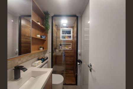 Apartamento à venda com 75m², 2 quartos e 1 vaga Apartamento à venda com 75m², 2 quartos e 1 vagaBanheiro
