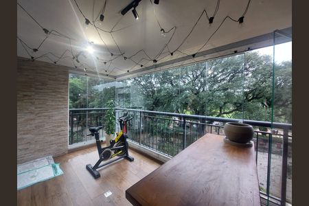 Apartamento à venda com 75m², 2 quartos e 1 vaga Apartamento à venda com 75m², 2 quartos e 1 vagaVaranda