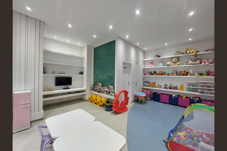 Apartamento à venda com 75m², 2 quartos e 1 vaga Apartamento à venda com 75m², 2 quartos e 1 vagaBrinquedoteca