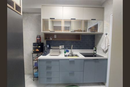 Apartamento à venda com 75m², 2 quartos e 1 vaga Apartamento à venda com 75m², 2 quartos e 1 vagaCozinha