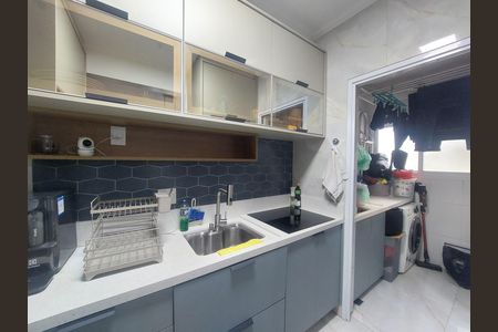 Apartamento à venda com 75m², 2 quartos e 1 vaga Apartamento à venda com 75m², 2 quartos e 1 vagaCozinha