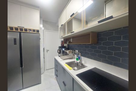 Apartamento à venda com 75m², 2 quartos e 1 vaga Apartamento à venda com 75m², 2 quartos e 1 vagaCozinha