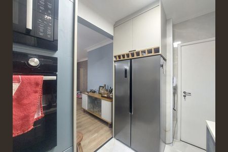 Cozinha de apartamento à venda com 2 quartos, 75m² em Parque Guarapiranga, São Paulo