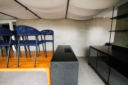 Apartamento para alugar com 73m², 2 quartos e 1 vagaÁrea comum - Churrasqueira