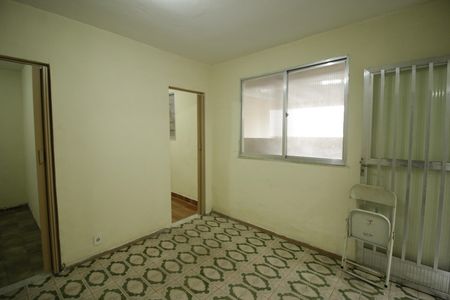 Sala de casa de condomínio para alugar com 2 quartos, 120m² em Taquara, Rio de Janeiro