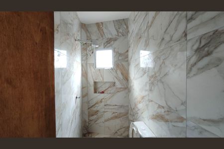 Casa para alugar com 38m², 2 quartos e sem vagaBanheiro