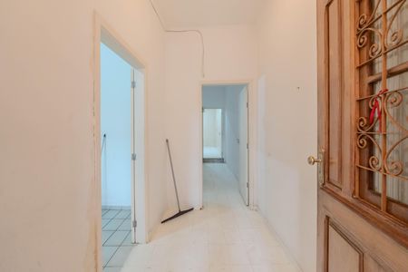 Corredor de casa à venda com 3 quartos, 130m² em Bela Vista, São Paulo