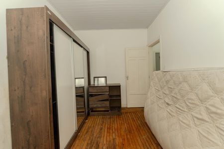 Casa à venda com 130m², 3 quartos e sem vaga Casa à venda com 130m², 3 quartos e sem vagaQuarto 1