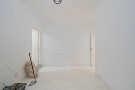 Casa à venda com 130m², 3 quartos e sem vaga Casa à venda com 130m², 3 quartos e sem vagaCozinha