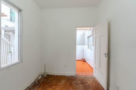 Casa à venda com 130m², 3 quartos e sem vaga Casa à venda com 130m², 3 quartos e sem vagaQuarto 3