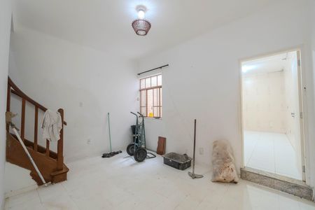 Casa à venda com 130m², 3 quartos e sem vaga Casa à venda com 130m², 3 quartos e sem vagaCozinha